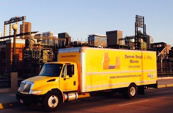 Denver Small Moves LLC