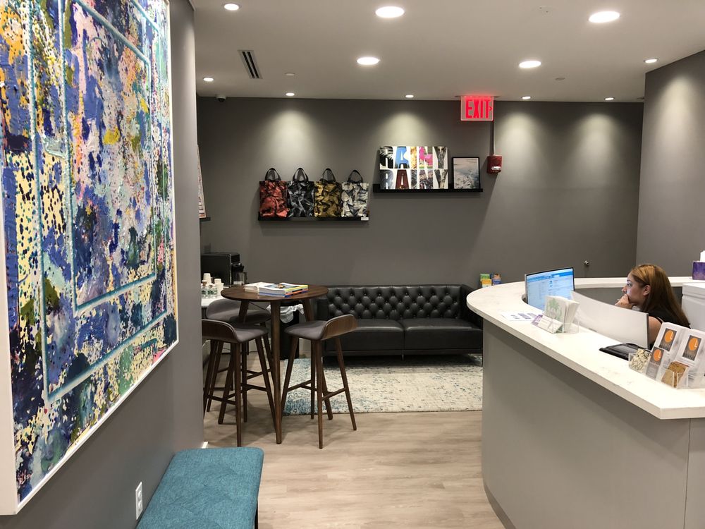 Lumia Dental