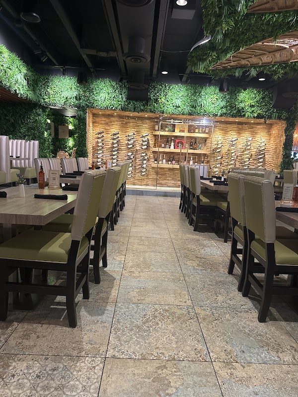Bistrology Breakfast Brunch & Dinner